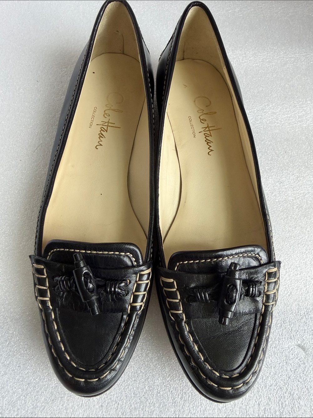COLE HAAN Black Leather Tassel Loafers Contrast Stitching Flats Women’s 5.5 - Picture 16 of 16